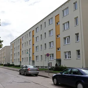 Wohnhäuser im Ploggenseering, Grevesmühlen. In diesem Wohngebiet soll eine Gruppe junger Leute zwei ghanaische Mädchen angegriffen haben.
