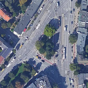 Hamburgs „schlimmste Kreuzung“ von oben gesehen.