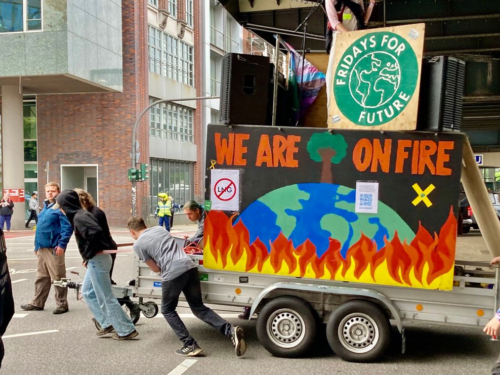 Klimaschonend unterwegs: Der Fridays for Future-Lautsprecherwagen.