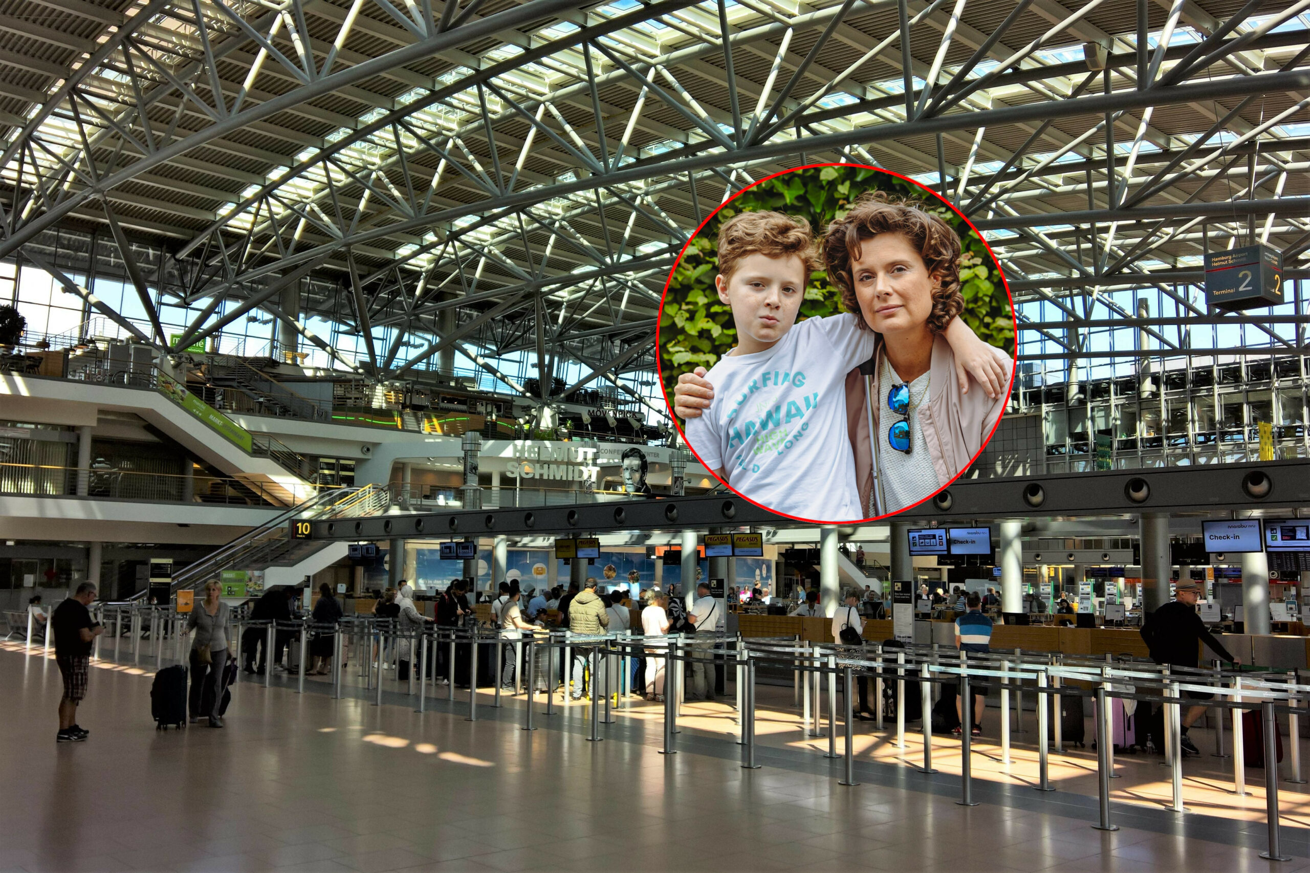 Wollten vom Flughafen Hamburg aus in den Urlaub fliegen: Christine Stoll (44) und ihr Sohn Sebastian (10).