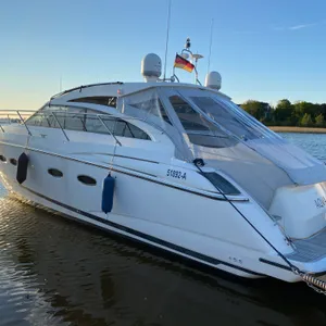 Unbekannte entwenden 200.000 Euro teure Yacht aus Rostocker Stadthafen – Zeugen gesucht
