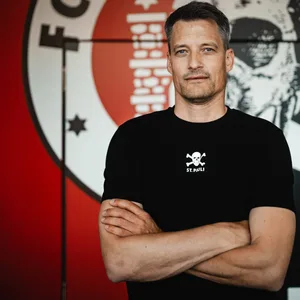 Alexander Blessin ist neuer Trainer des FC St. Pauli.