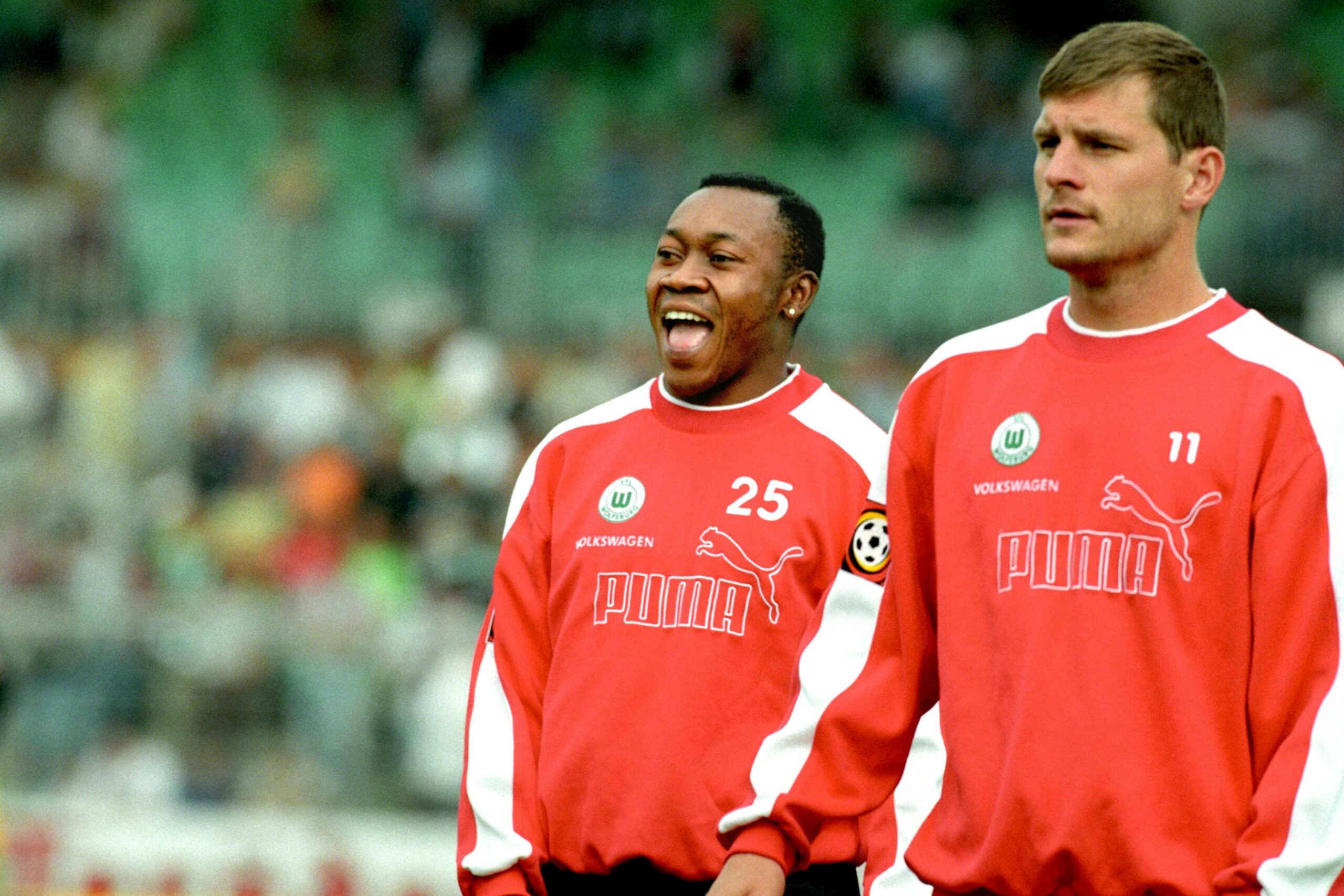 Jean Kasongo Banza und Steffen Baumgart