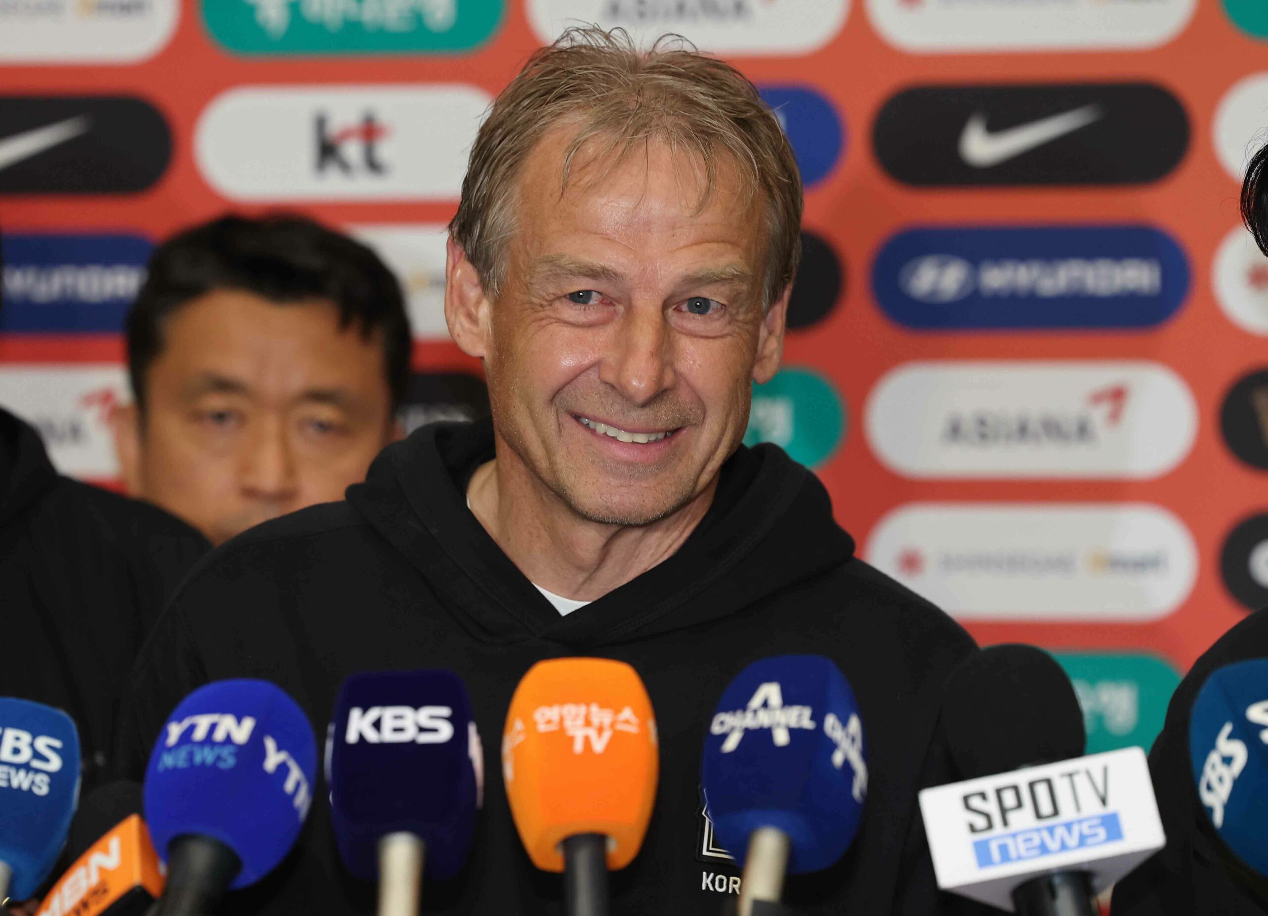 Jürgen Klinsmann im Interview