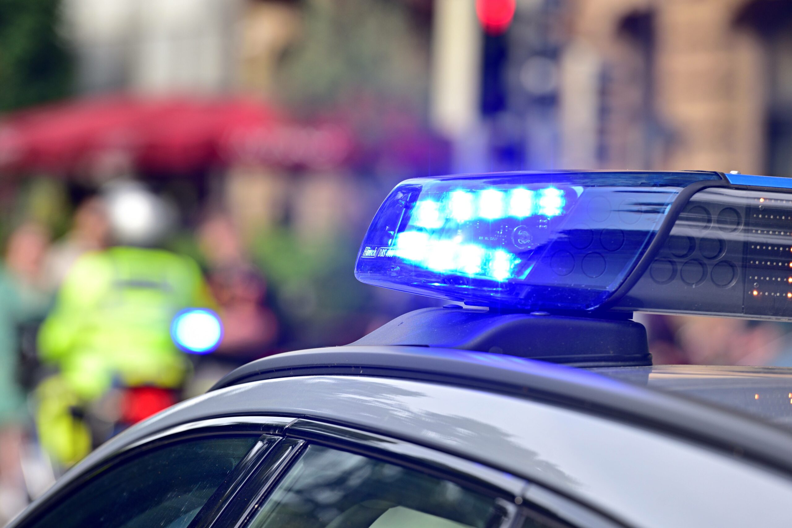 Blaulicht bei einem Streifenwagend der Polizei