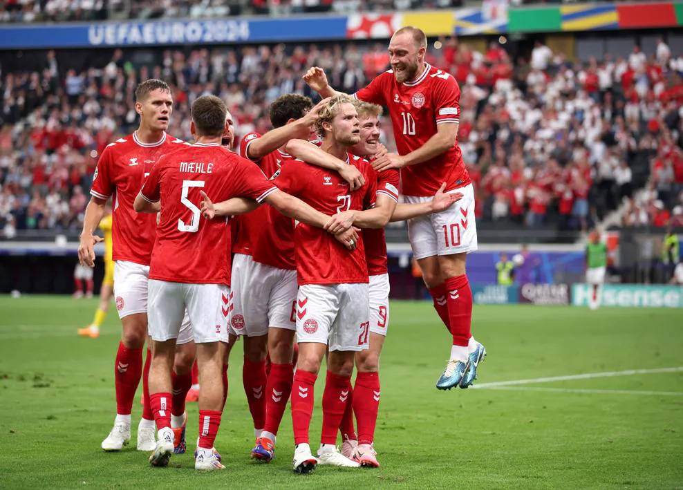 Die dänische Nationalmannschaft jubelt