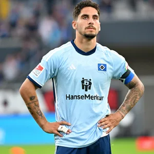 Ludovit Reis im HSV-Trikot