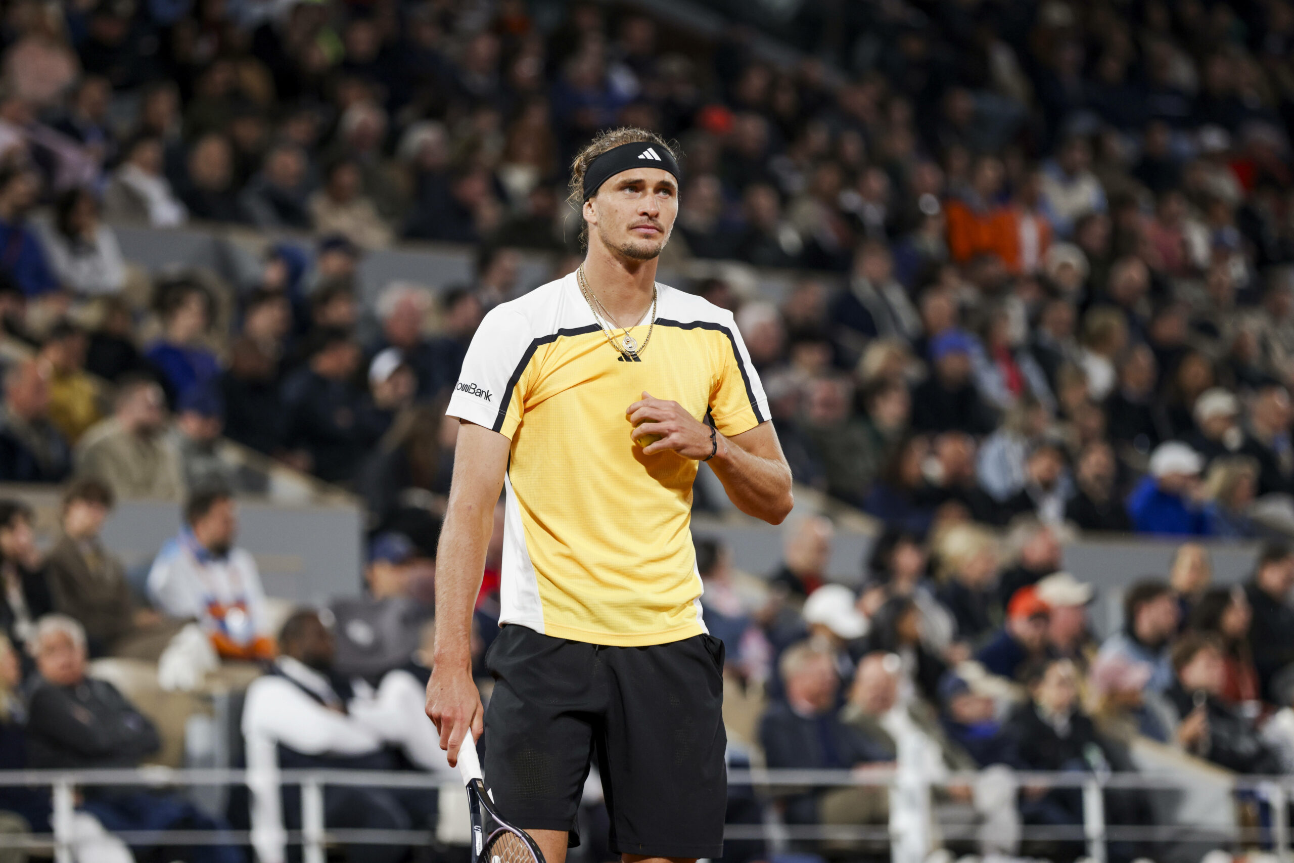 Alexander Zverev mit leerem Blick