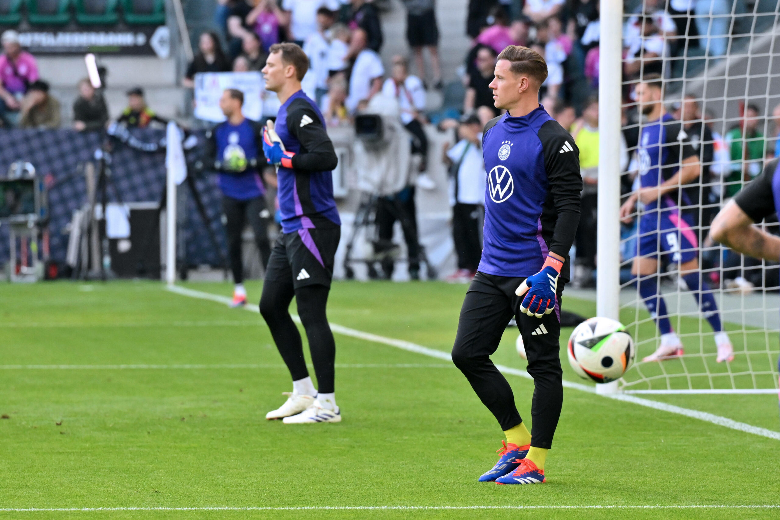 DFB-Torhüter Marc-Andre Ter Stegen und Manuel Neuer