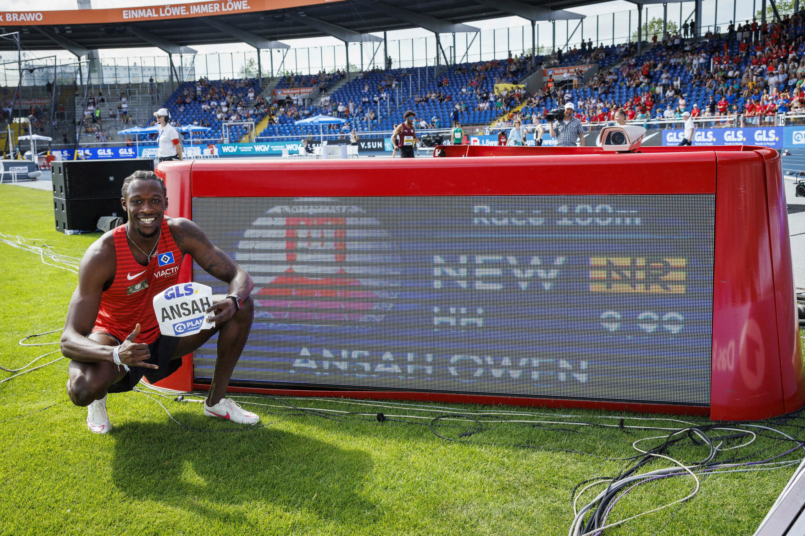 Owen Ansah läuft 9,99 Sekunden über 100 Meter