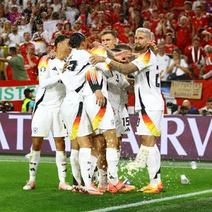 Jubel, Trubel, Heiterkeit: Das DFB-Team steht im EM-Viertelfinale.