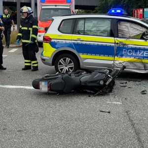 Am Freitagabend kam es auf dem Schiffbeker Weg in Hamburg-Billstedt zu einem Unfall.
