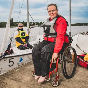 Nadine Löschke beim Para-Segeln