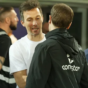 Christian Eichner begrüßt Fabian Hürzeler
