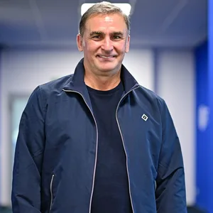Stefan Kuntz in den HSV-Räumen