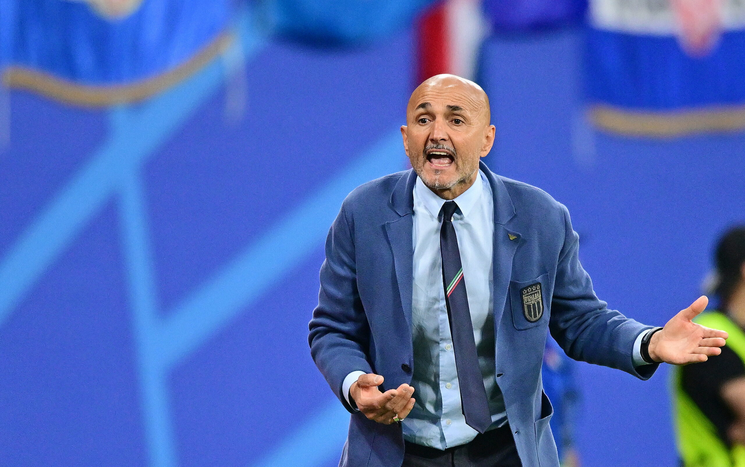 Italiens Nationaltrainer Luciano Spalletti gestikuliert