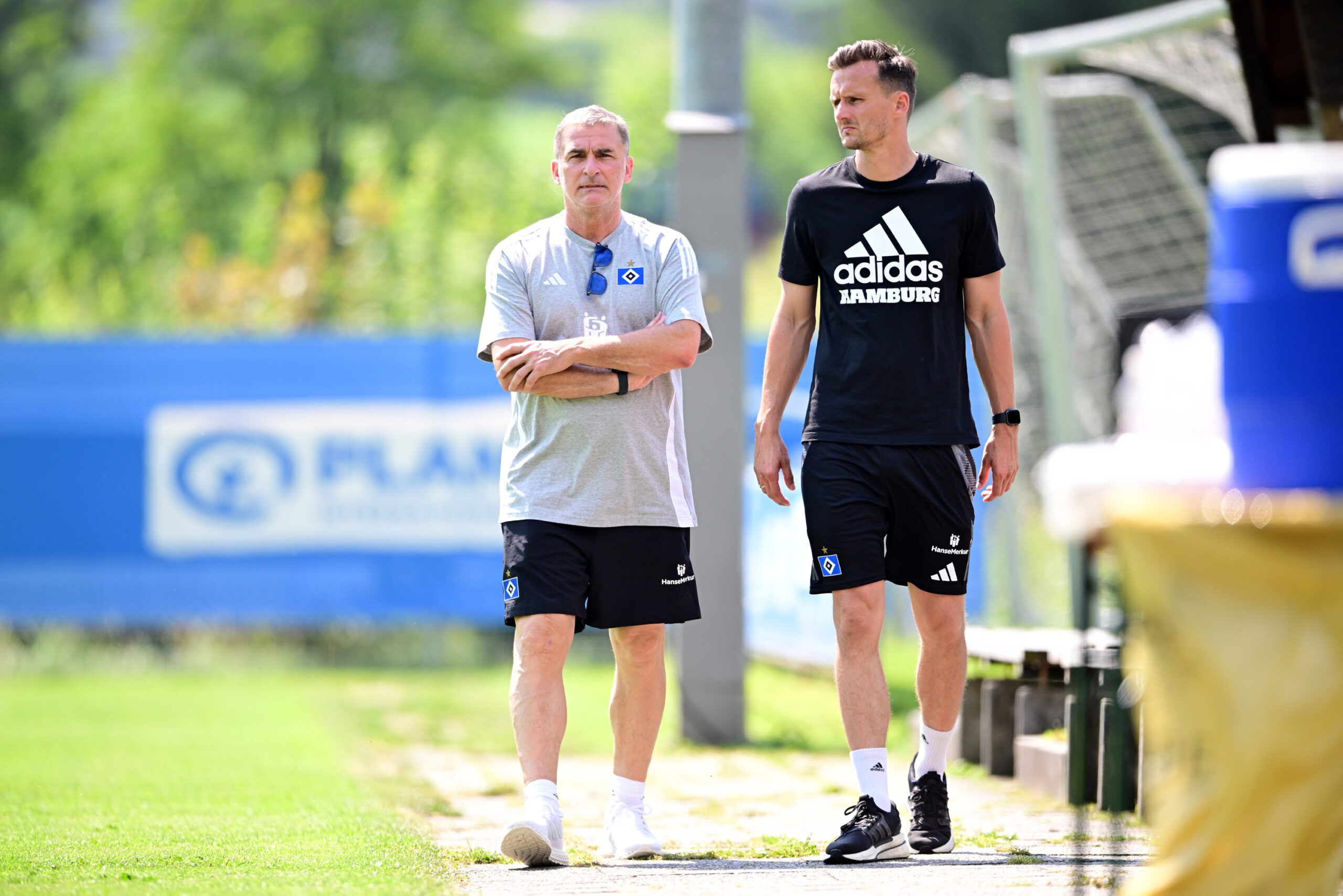 HSV-Boss Stefan Kuntz mit Sportchef Claus Costa