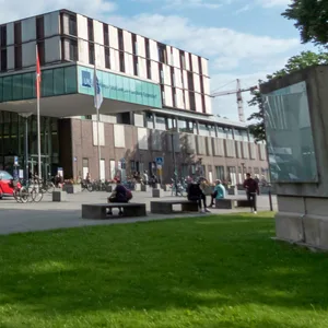 Das Universitätsklinikum Eppendorf (UKE). Das Krankenhaus steuert aktuell auf ein riesiges Defizit zu.