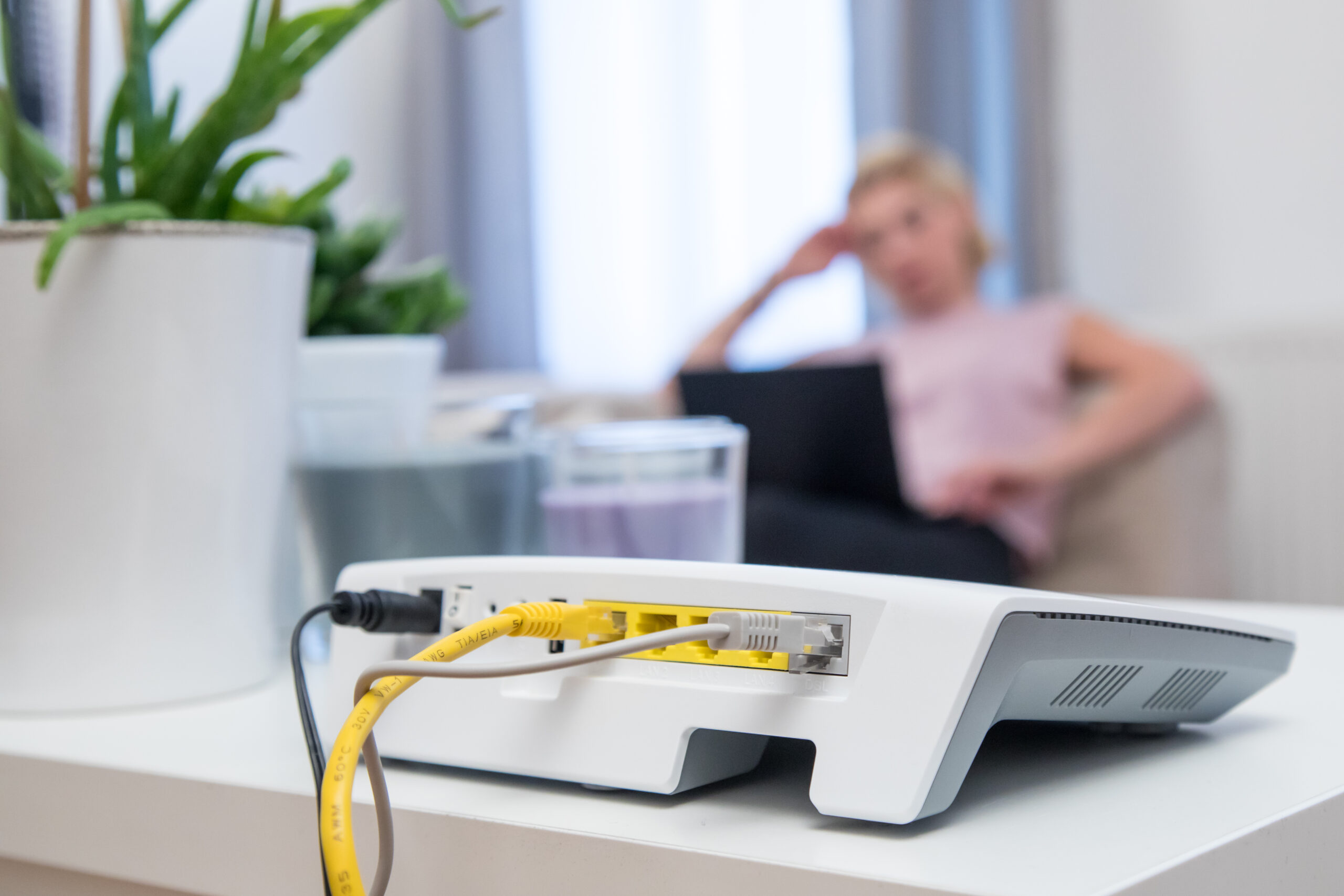 Weitere Hamburger Haushalte dürfen sich auf schnelles Glasfaser-Internet freuen. (Symbolbild)