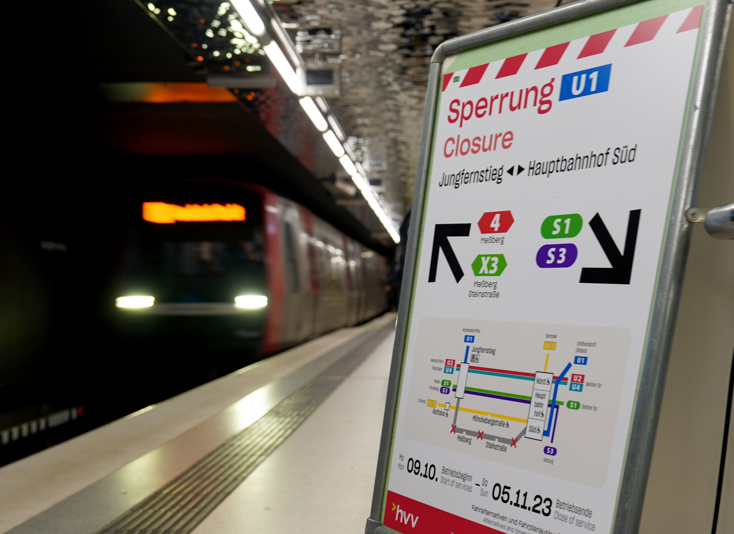 Wie bereits im vergangenen Herbst wird ein Teilstück der U1 in der Hamburger City für mehrere Wochen gesperrt.