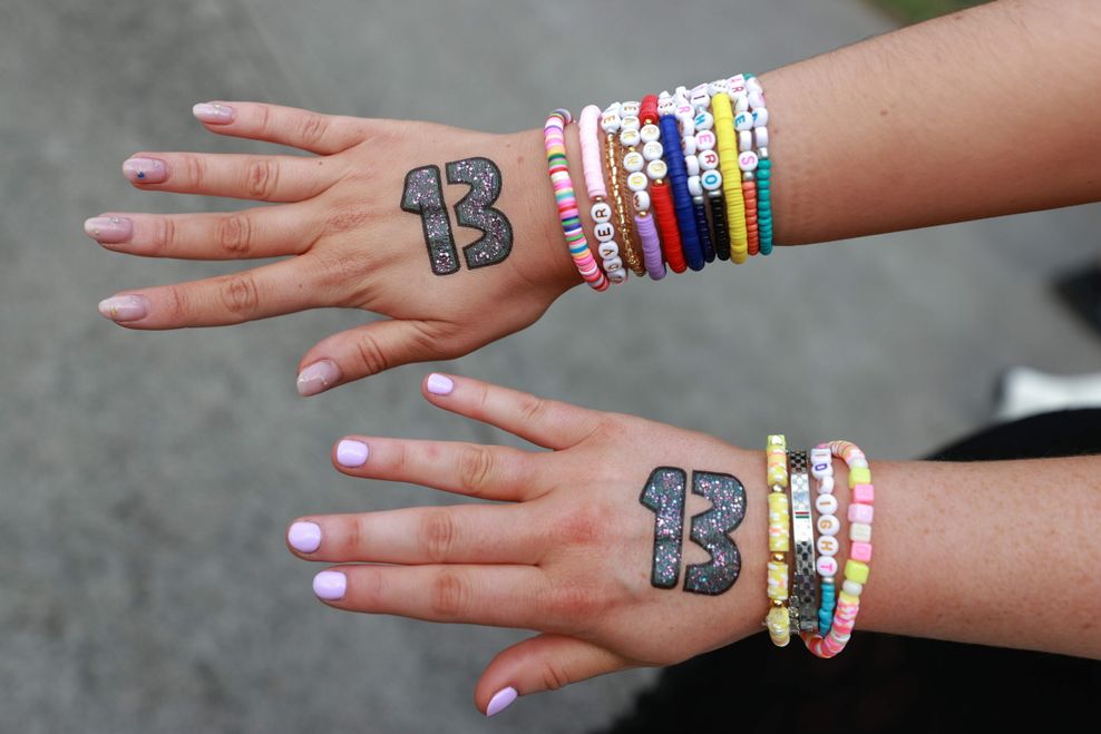 Armbänder, Tanzen, Tattoos: Neun Events in Hamburg für echte „Swifties”