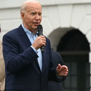Präsident trotzig: Joe Biden – hier beim Grillfest – will wohl nicht beim Rennen um das Weiße Haus aussteigen.