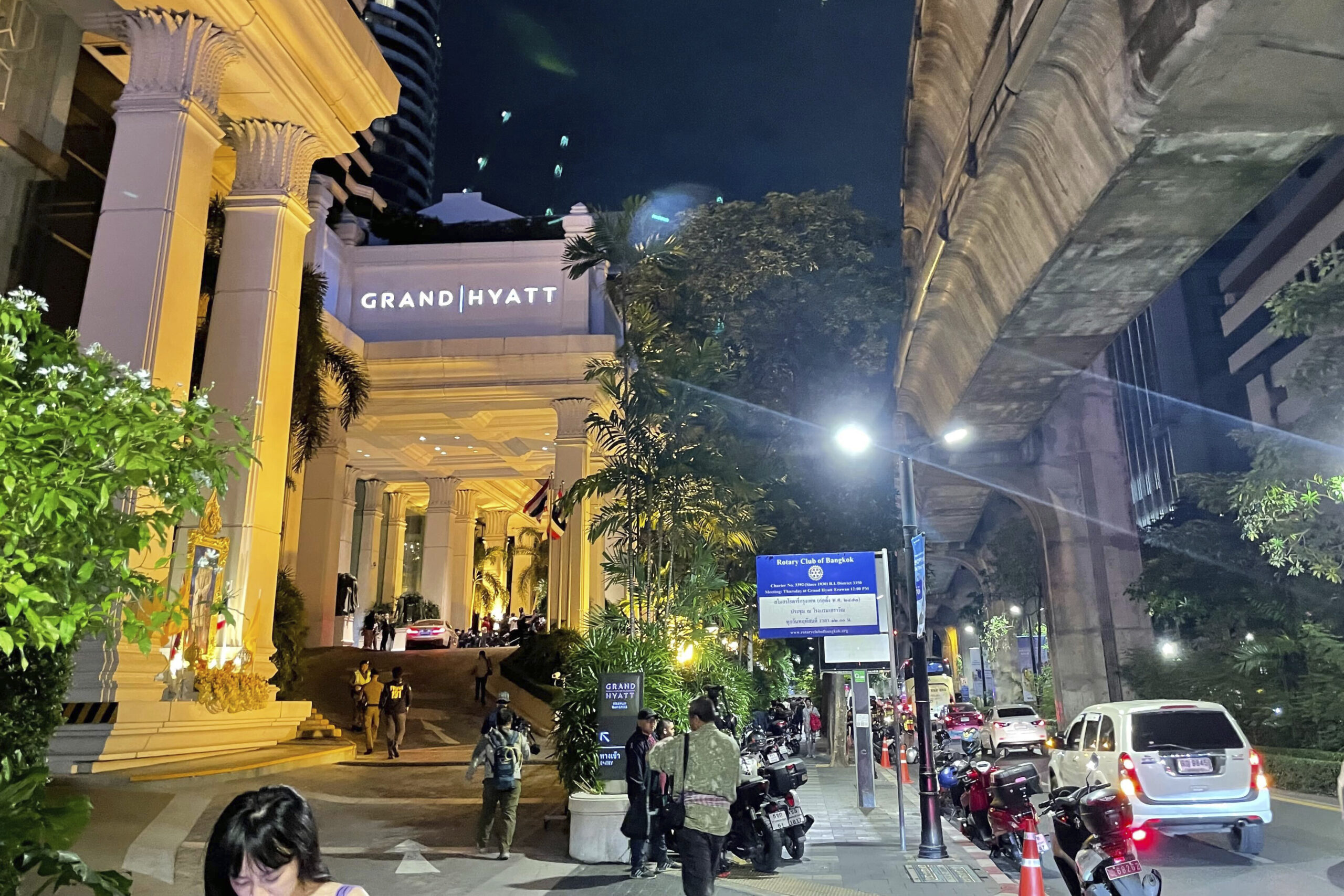 Die sechs Toten wurden in einem Zimmer des Luxushotels Grand Hyatt in Bangkok gefunden.