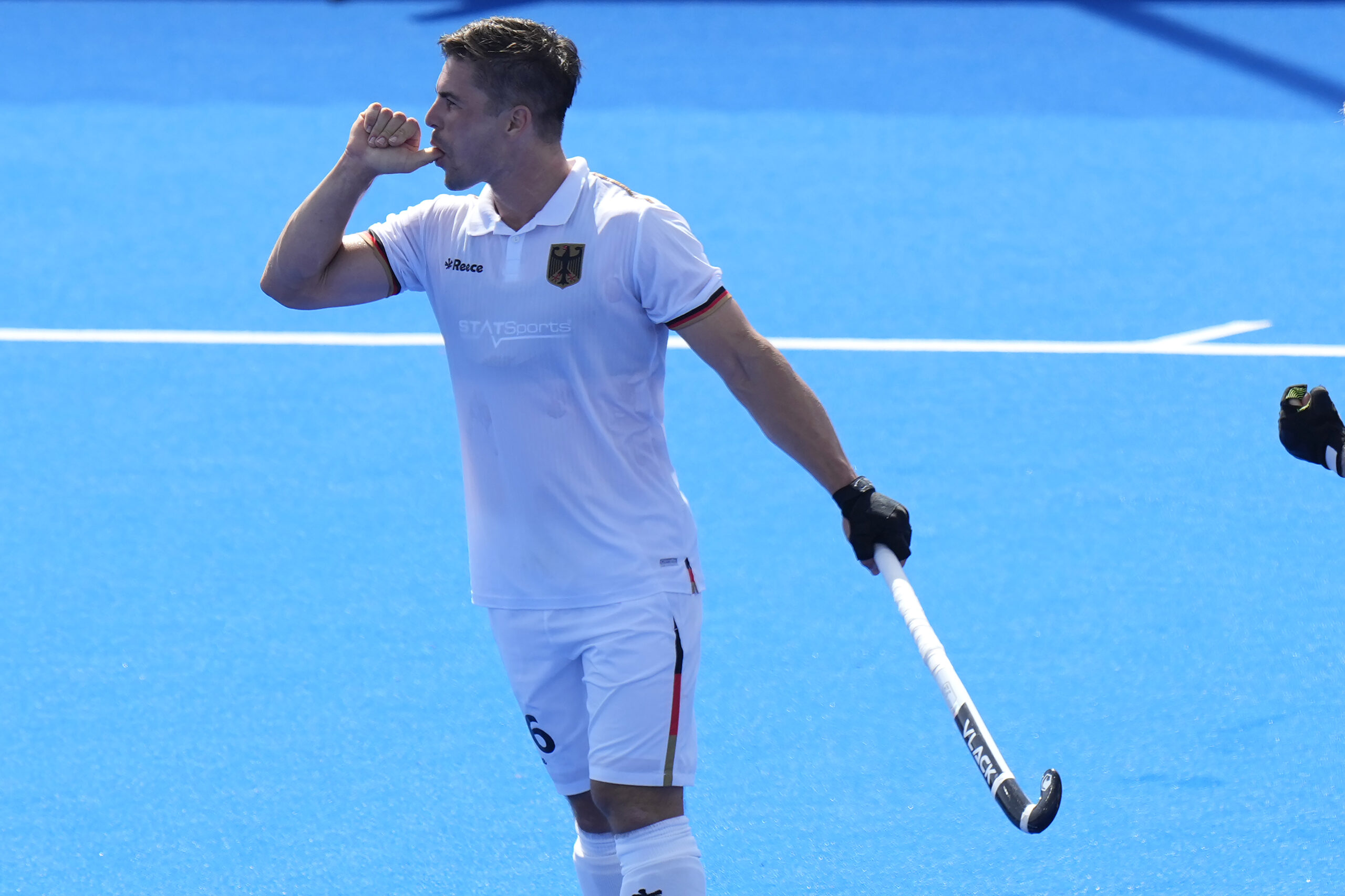 Hockey-Spieler Gonzalo Peillat mit „Daumen-Jubel“