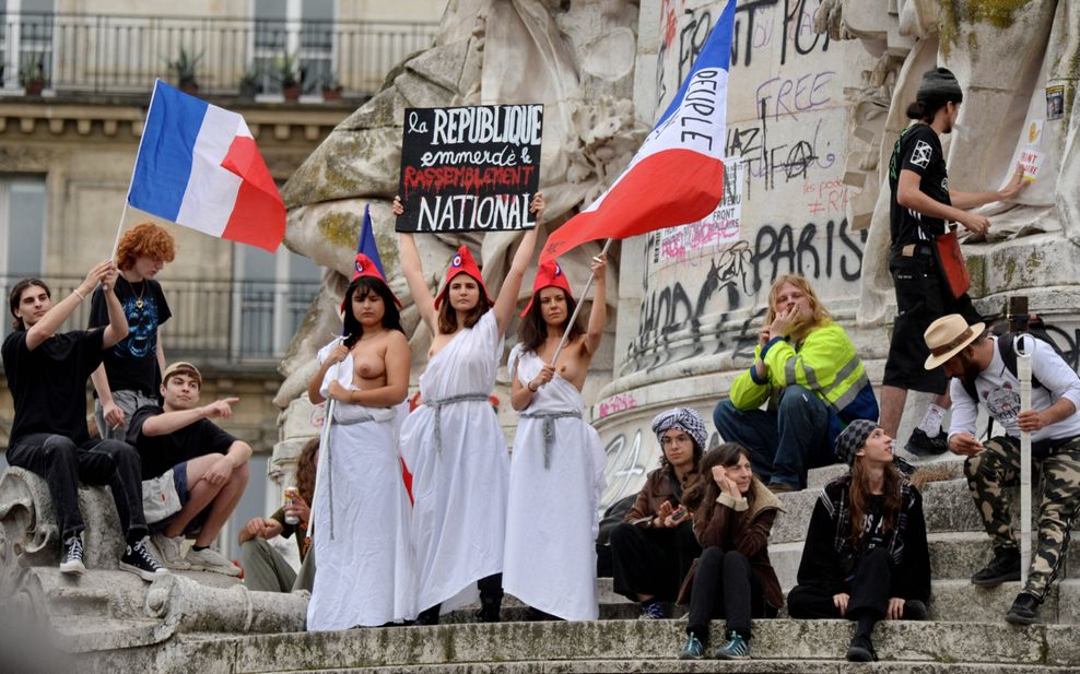 Demo gegen rechts in Paris