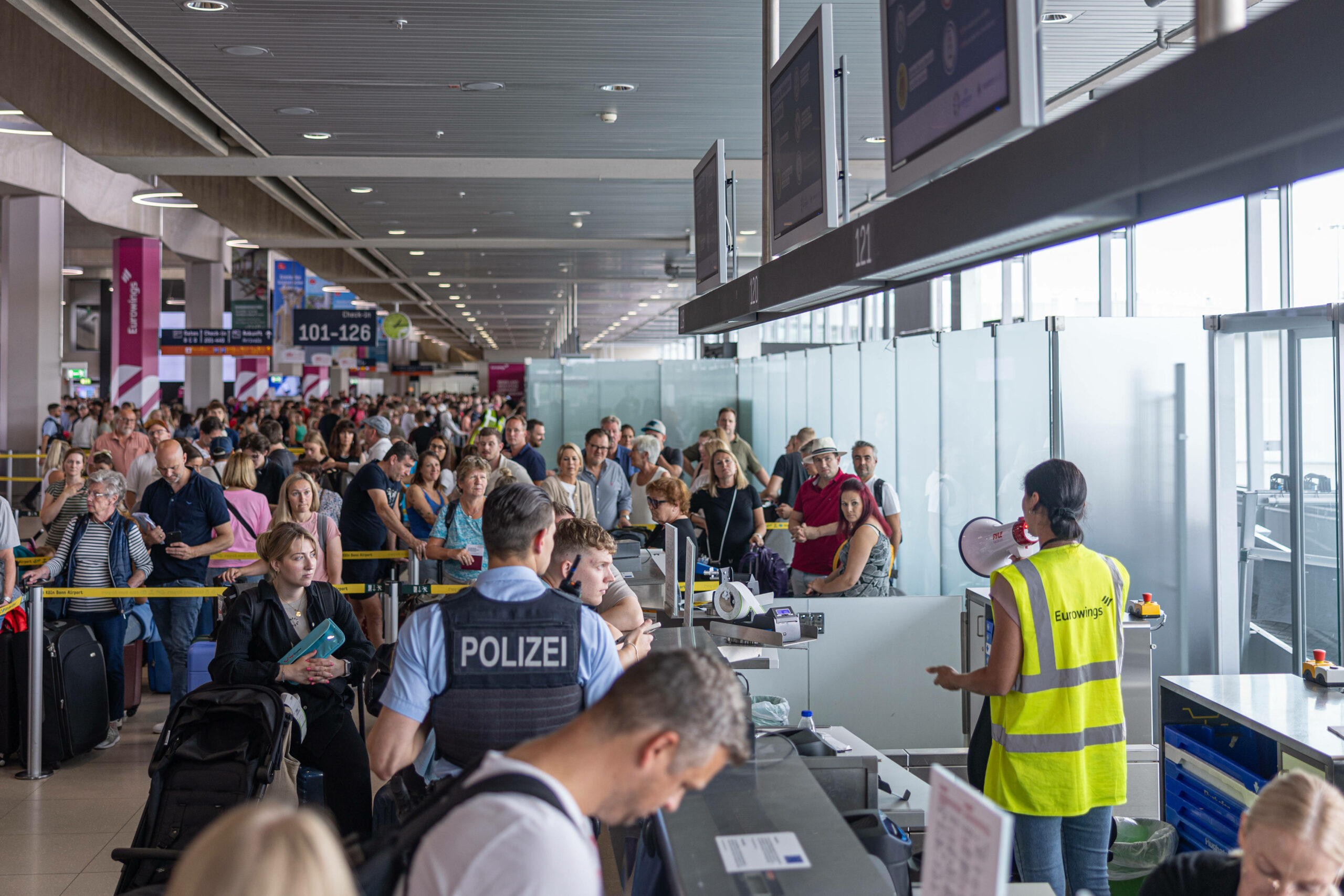 Der Flughafen Köln Bonn hatte Abfertigungsschwierigkeiten durch eine globale IT-Panne