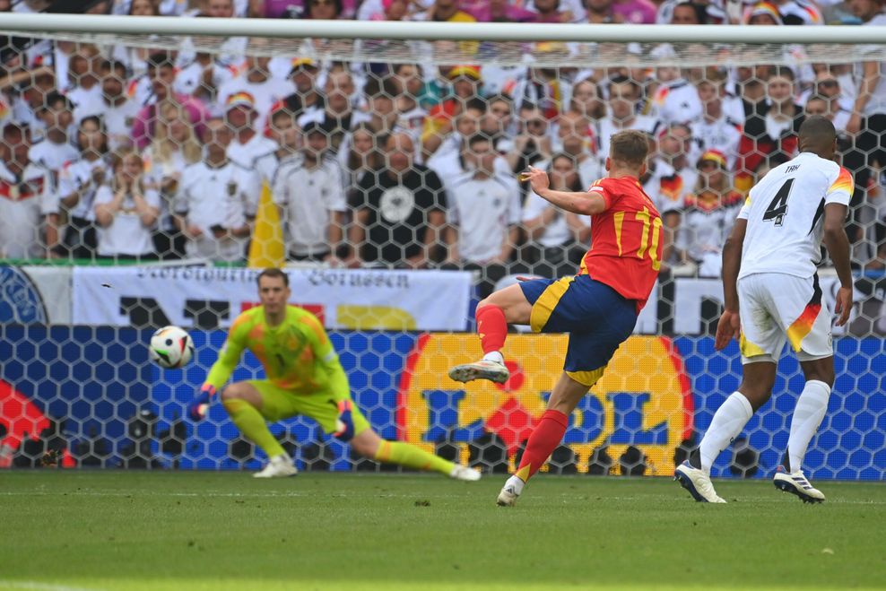 Dani Olmo mit dem 1:0 gegen Deutschland