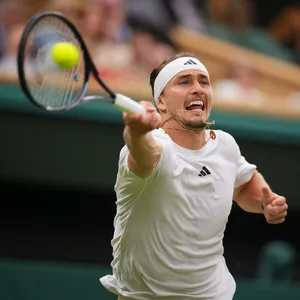 Die Volleys von Alexander Zverev waren nur zwei Sätze lang präzise genug.