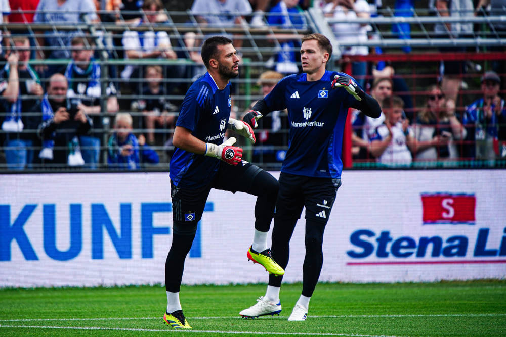 Das wohl beste Keeper-Duo der Liga: Matheo Raab (r.) und HSV-Kollege Daniel Heuer Fernandes