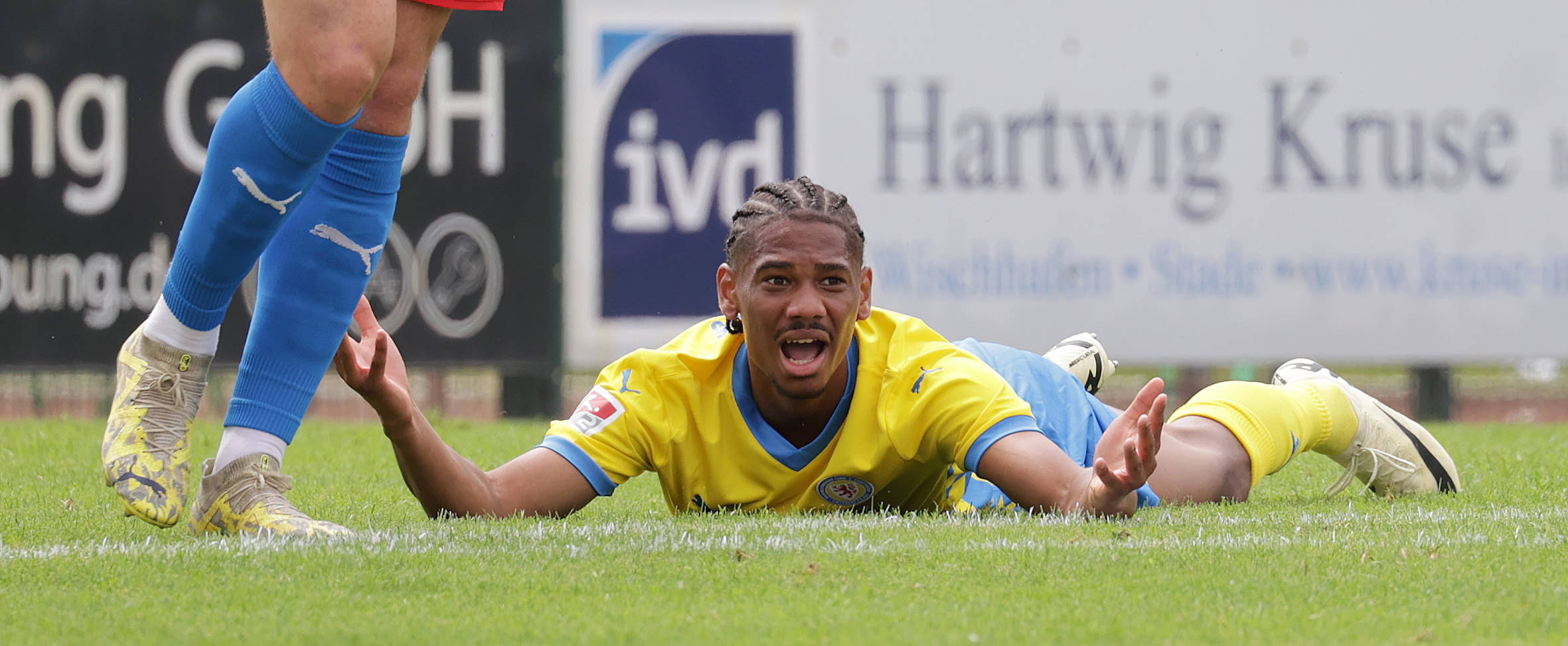 Sidi Sané im Braunschweig-Trikot