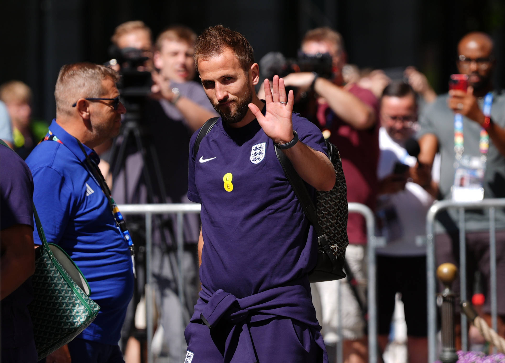 Harry Kane bei der Abreise der Engländer