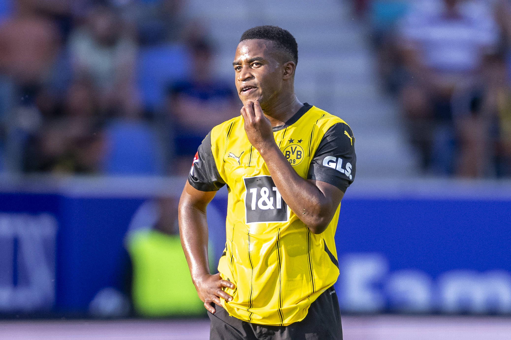 Moukoko im BVB-Trikot