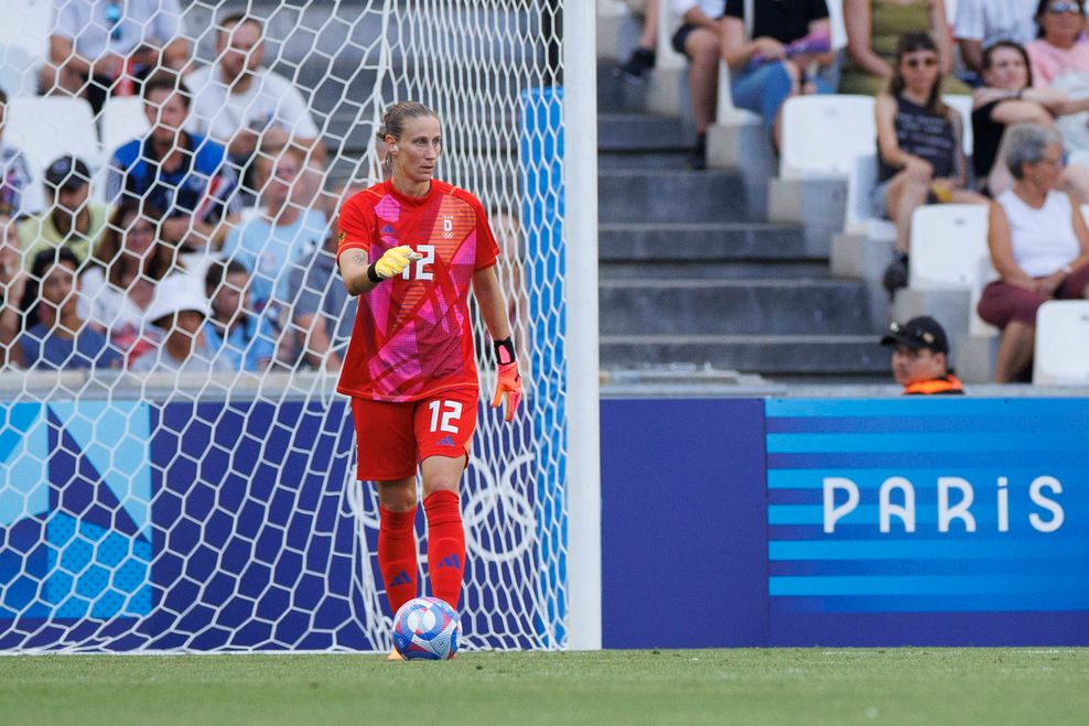 Ann-Katrin Berger im Tor der deutschen Nationalmannschaft bei den Olympischen Spielen