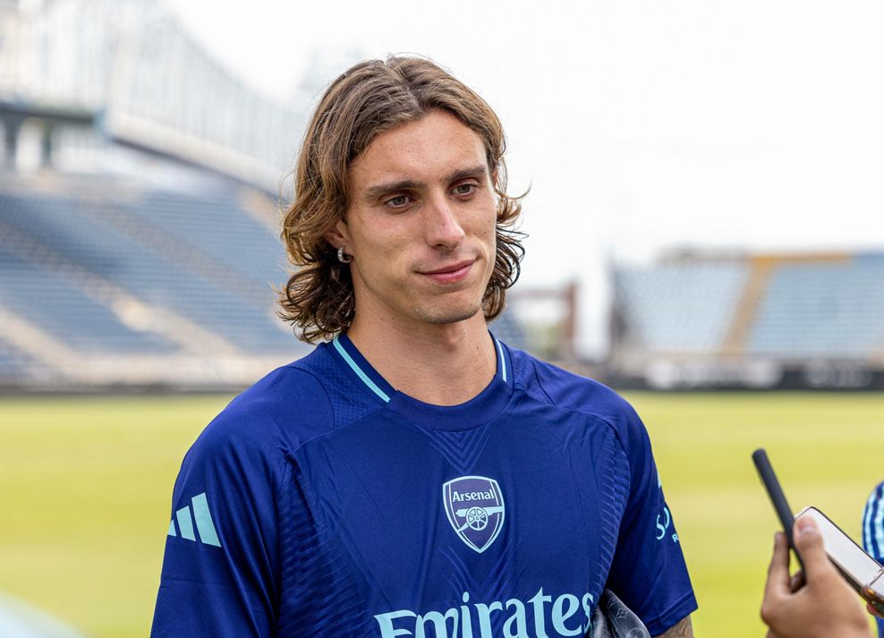 Riccardo Calafiori läuft in der nächsten Saison für Arsenal auf.