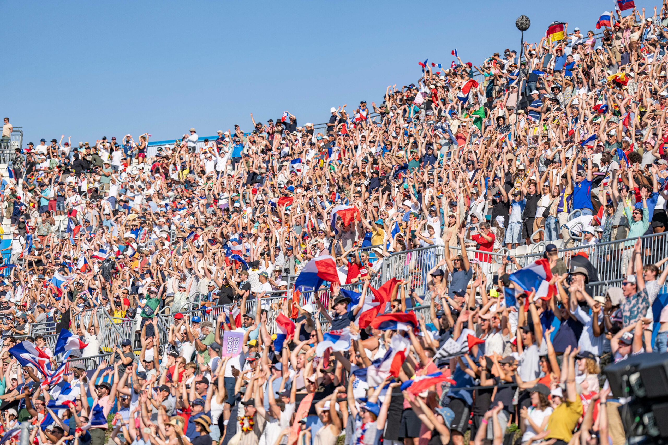 Fans bei Olmypia in Paris