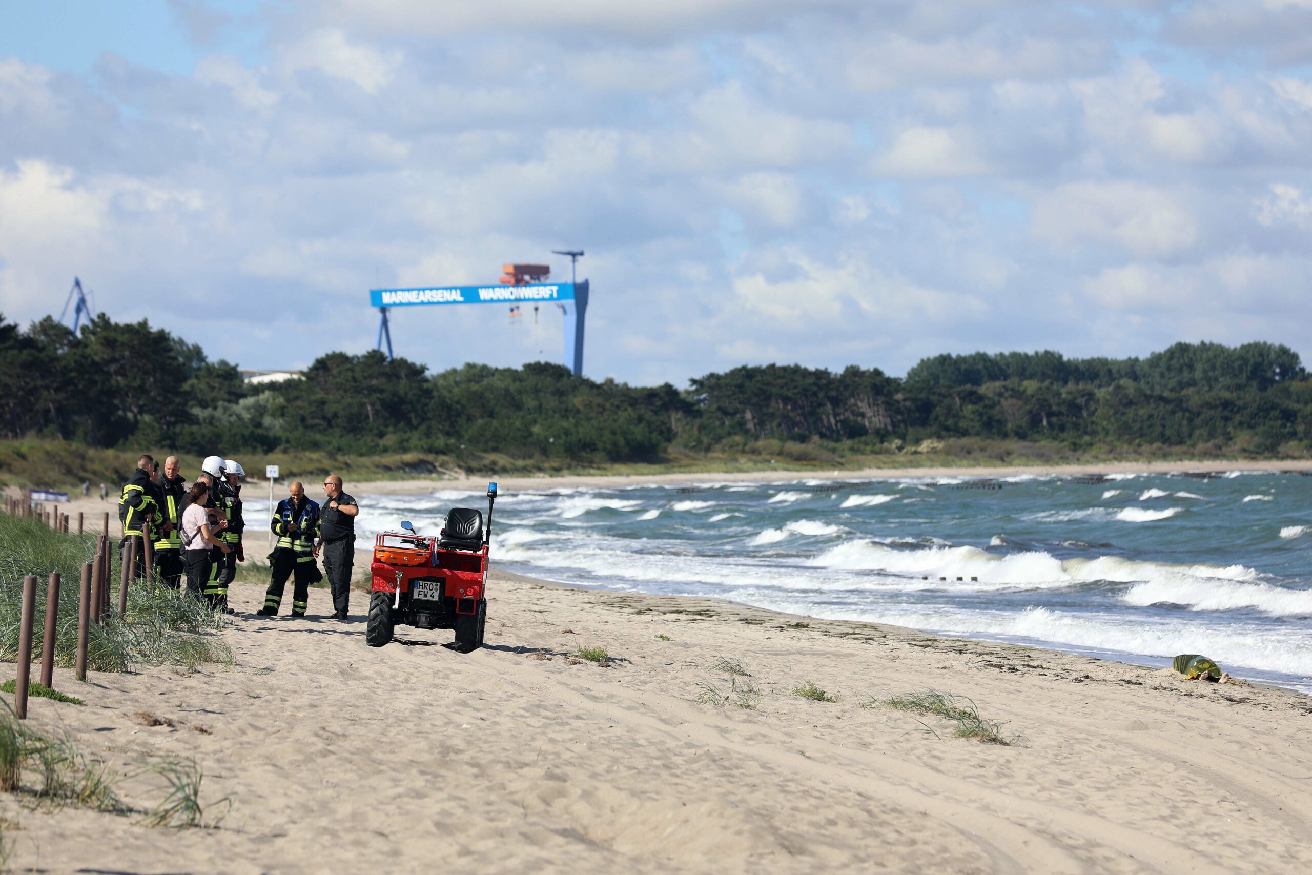 Mann geht in rauher Ostsee im Landkreis Rostock schwimmen – nun wurde seine Leiche gefunden