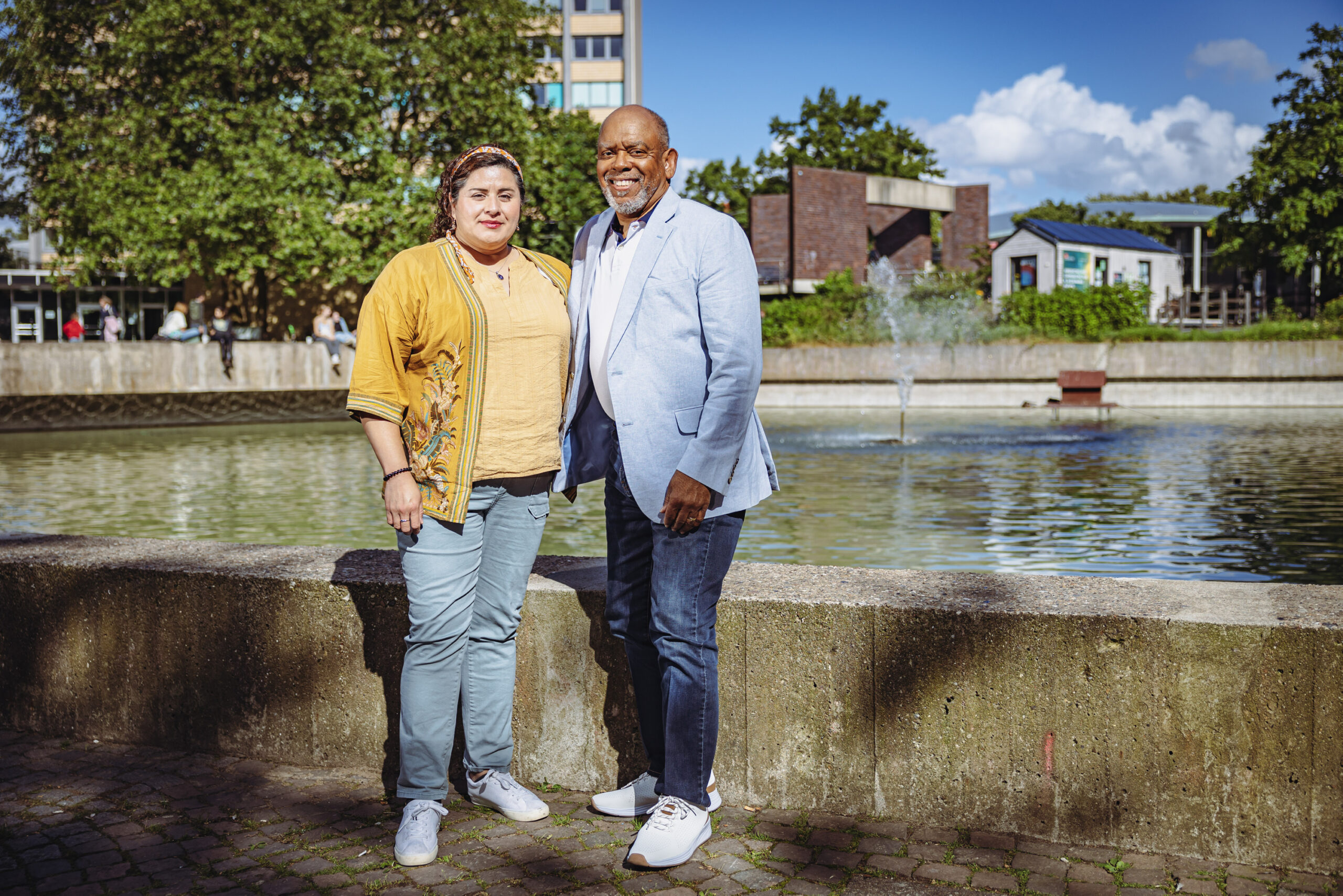 US-Aktivisten Elida Castillo und John Beard auf dem Uni-Campus