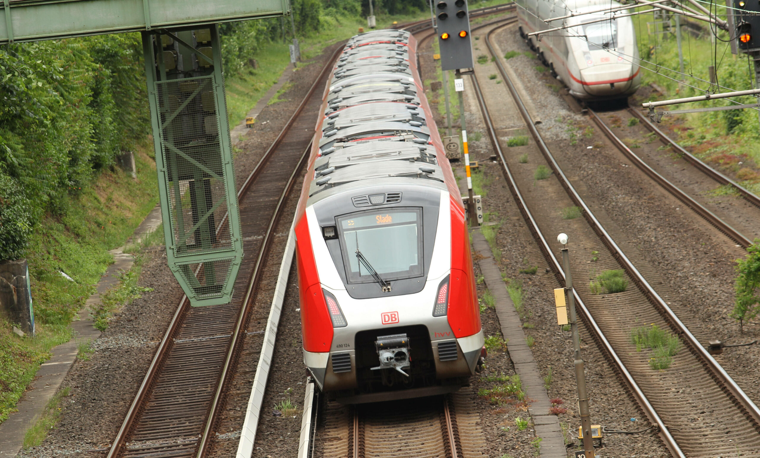 Eine S-Bahn der Line S5 (Symbolbild).