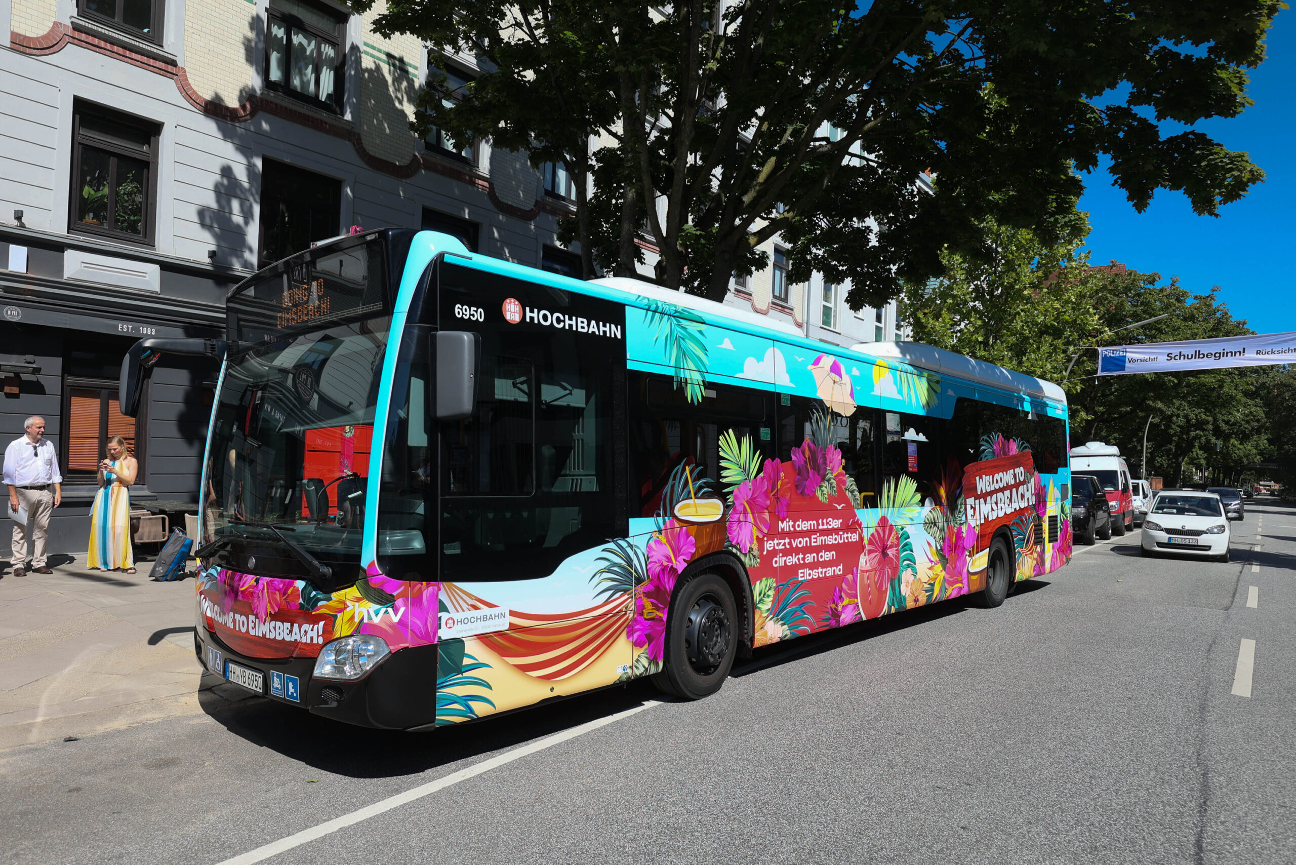 Seit zwei Jahren fährt die Buslinie 113 als „Beach-Express“ von Eimsbüttel bis zum Elbstrand in Övelgönne.