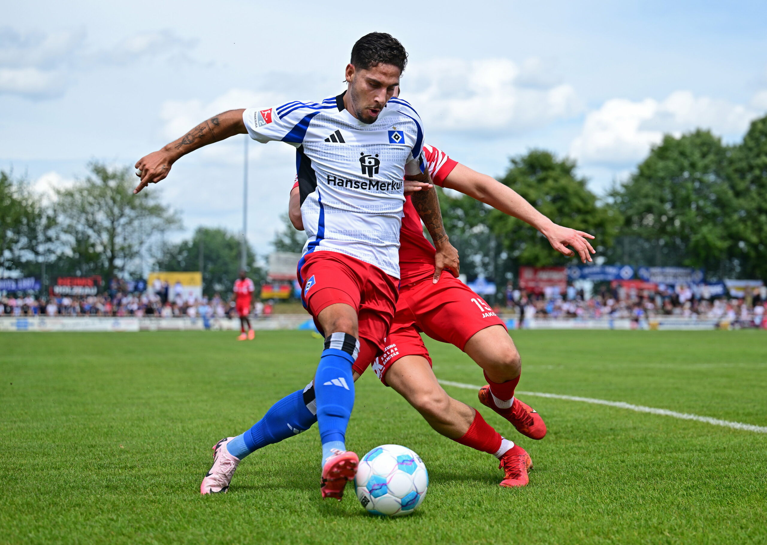 Ludovit Reis überzeugte beim HSV-Test in Neetze und erzielte zwei Tore.