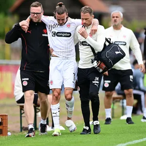 Jackson Irvine verletzt sich beim St. Pauli-Testspiel