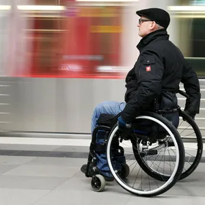Rollstuhlfahrer (Symbolfoto).