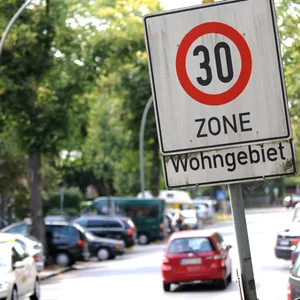 Schild Zone 30 Wohngebiet