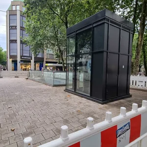Toilette am Gerhart-Hauptmann-Platz