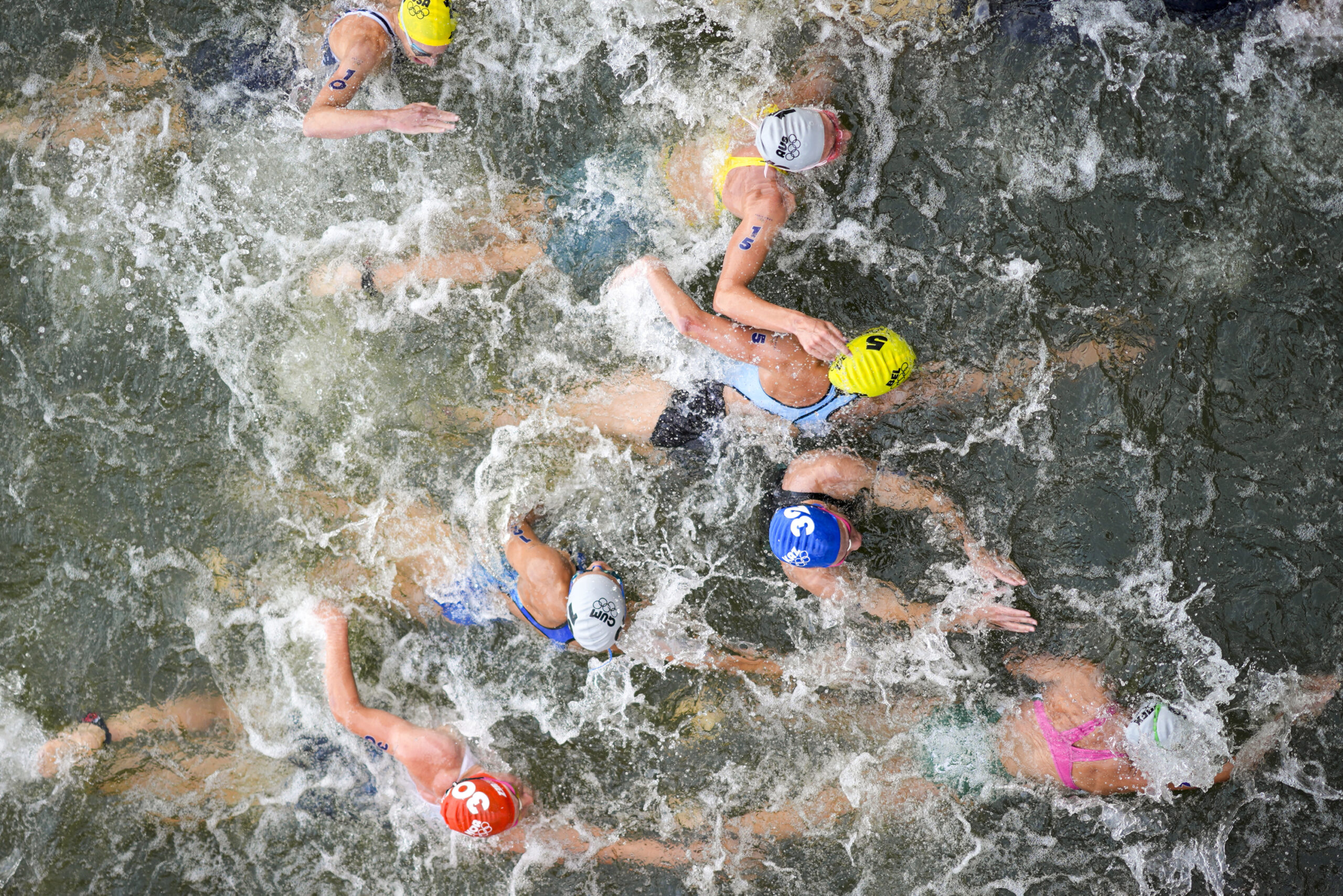 Der Triathlon-Wettkampf in der Seine mit der Belgierin Claire Michel