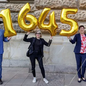 Menschen mit goldenen Zahlen: 1645
